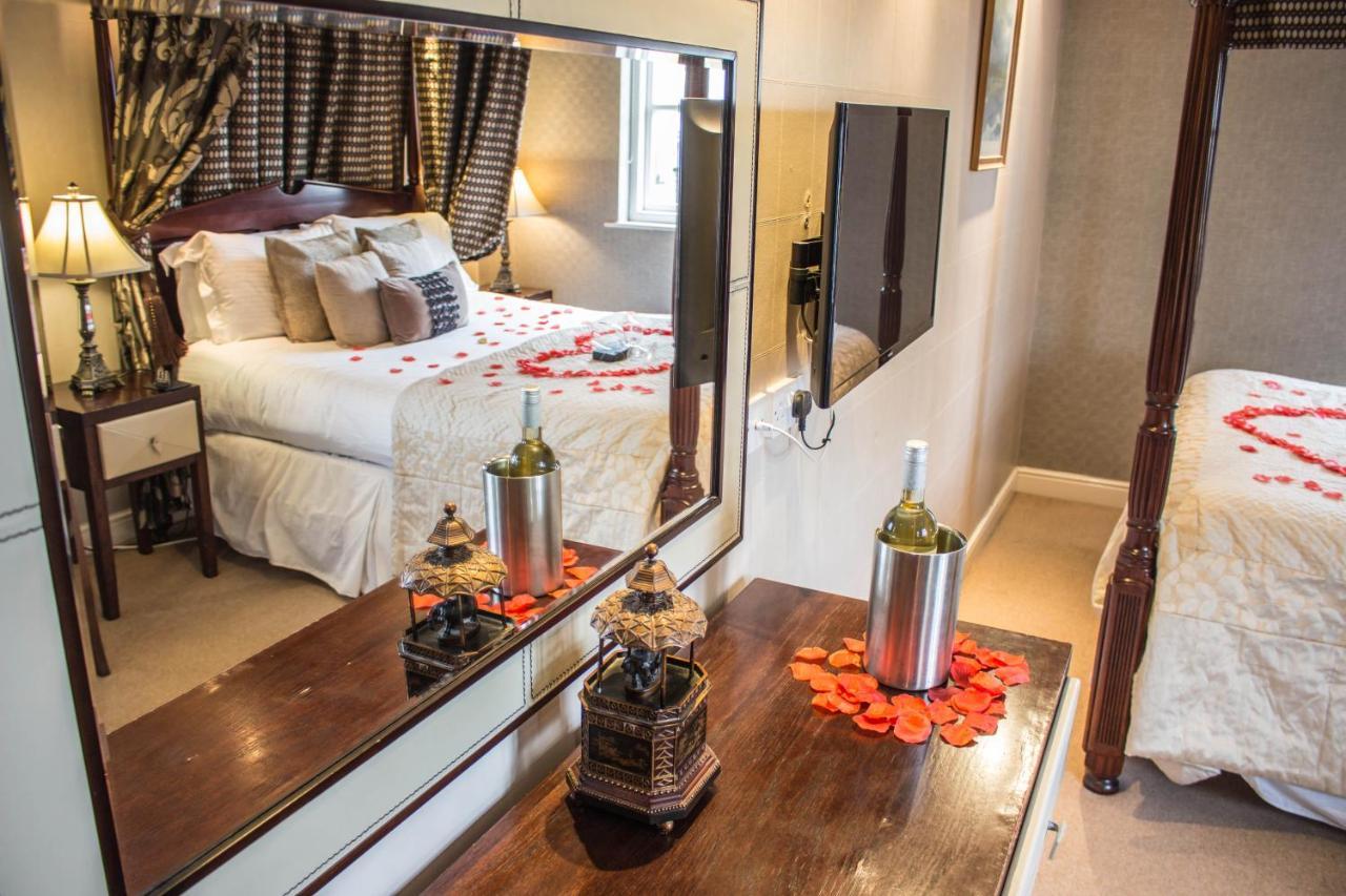 The Howbeck & The Retreat Incl Off-Site Health Club And Parking Ev Point Available Уиндермер Екстериор снимка