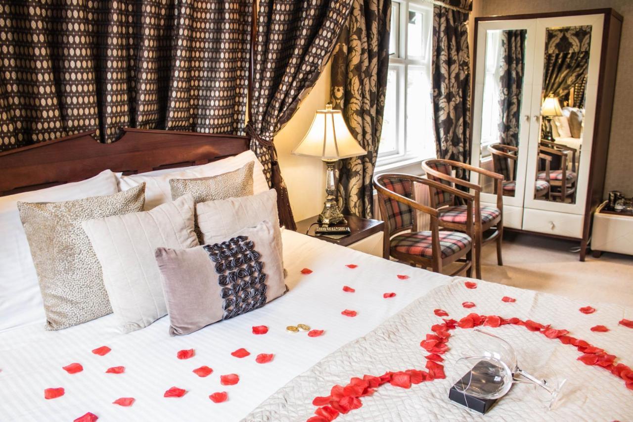 The Howbeck & The Retreat Incl Off-Site Health Club And Parking Ev Point Available Уиндермер Екстериор снимка