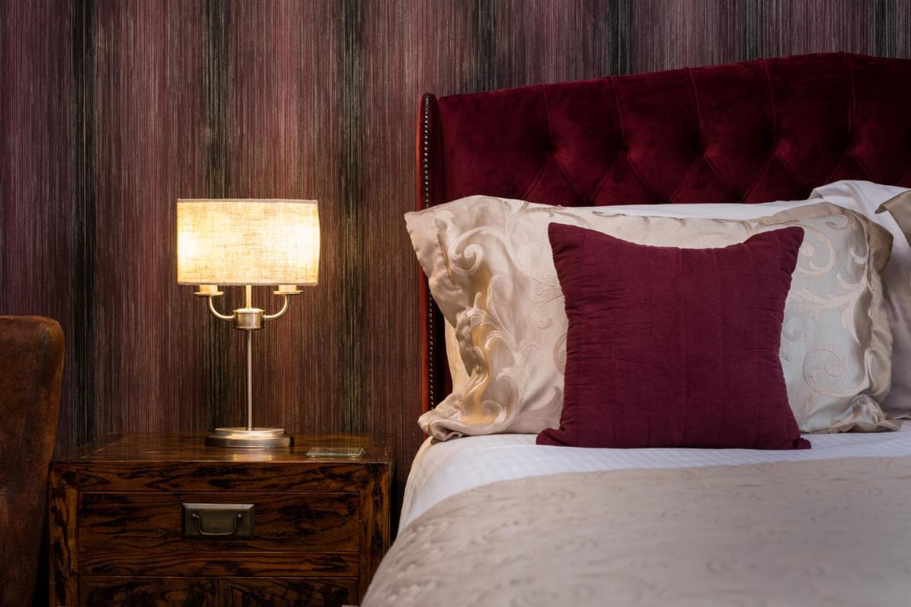 The Howbeck & The Retreat Incl Off-Site Health Club And Parking Ev Point Available Уиндермер Екстериор снимка