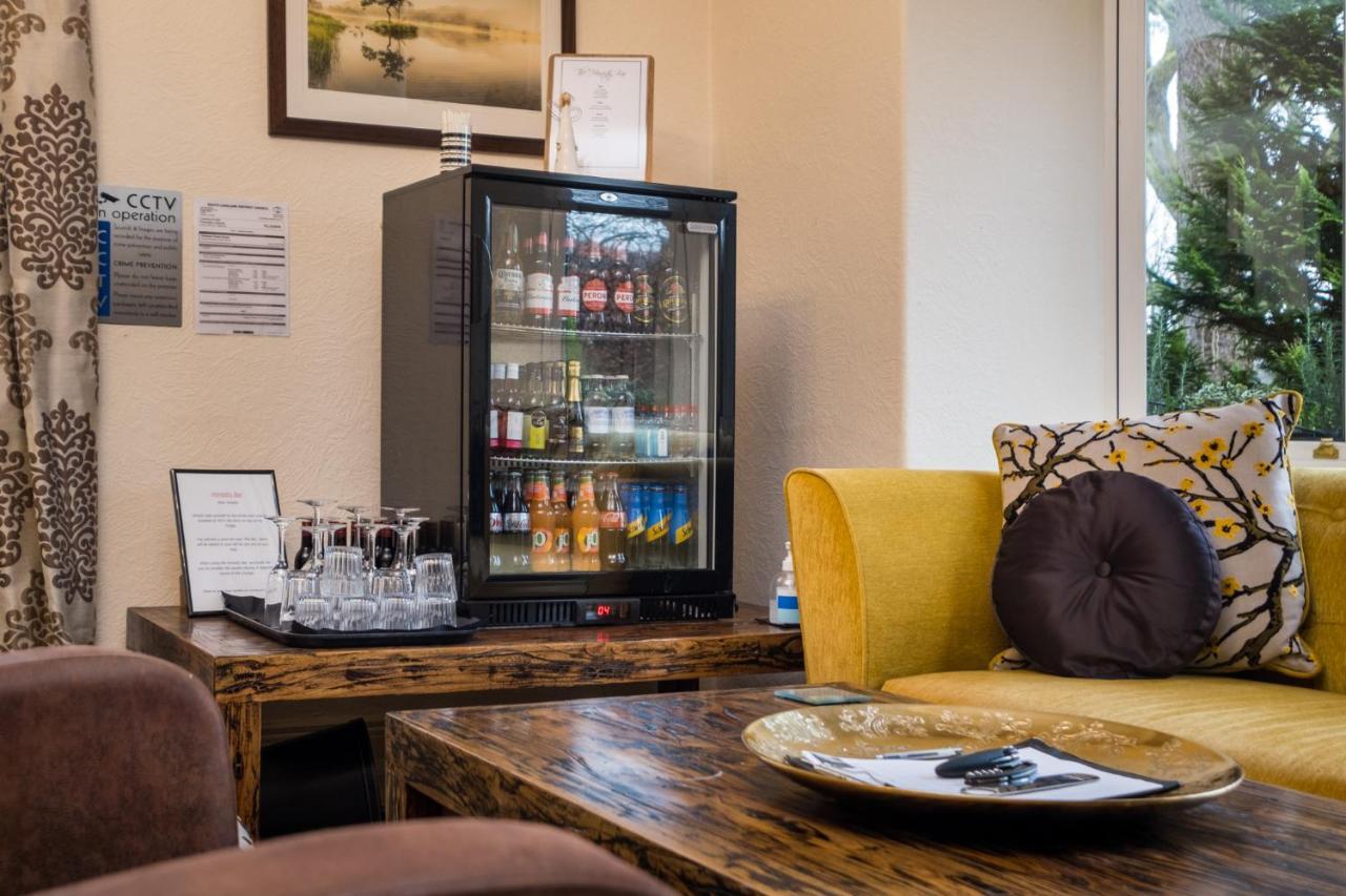 The Howbeck & The Retreat Incl Off-Site Health Club And Parking Ev Point Available Уиндермер Екстериор снимка