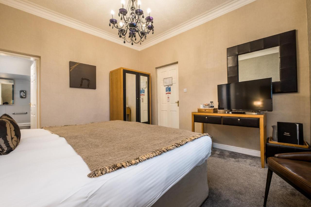 The Howbeck & The Retreat Incl Off-Site Health Club And Parking Ev Point Available Уиндермер Екстериор снимка